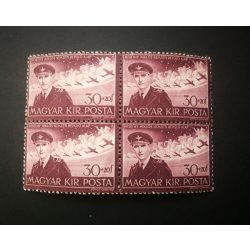 1943 Flying base V. Block 4