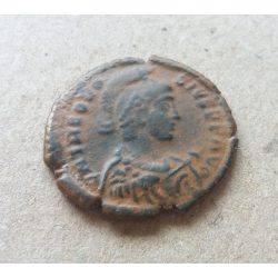 I. Theodosius 378-383 AE2 Follis 4,89 g 