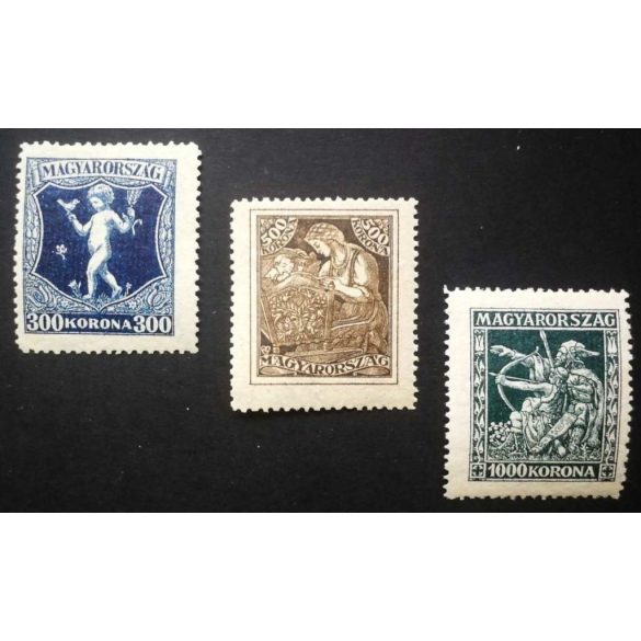 Magyarország 1924 Jótékonyság ** 300 K apró gumihiba L 