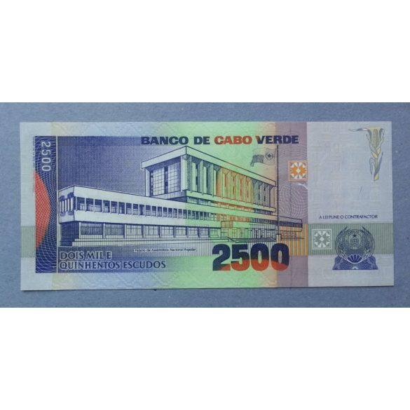 Cape Verde 2500 Escudos 1989 UNC