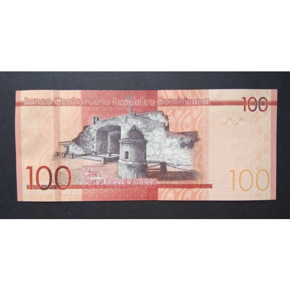 Dominica 100 Pesos 2021 UNC
