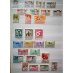 Hungary from 1953 27 pcs stamps mostly MH *