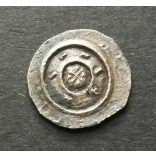 Magyarország II. István 1116-1131 Dénár EH39 H-84 ezüst 0,33 g