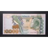 Sao Tome and Principe 10000 Dobras 2004 UNC