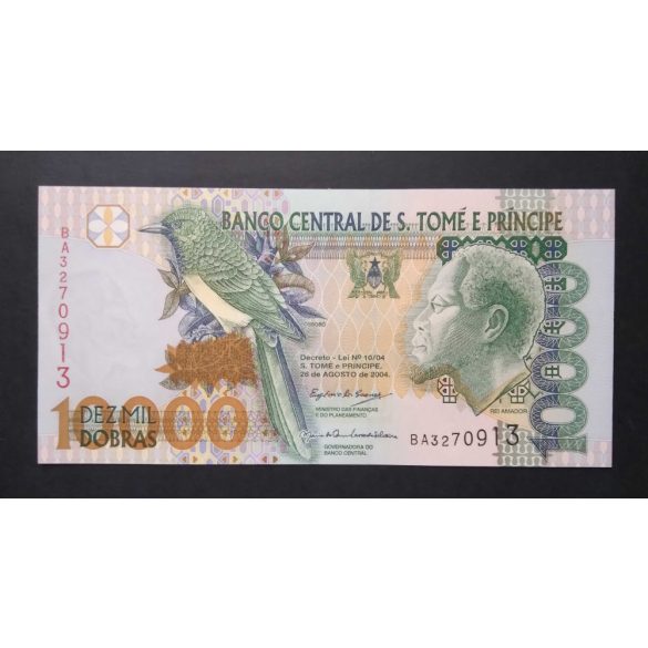 Sao Tome and Principe 10000 Dobras 2004 UNC