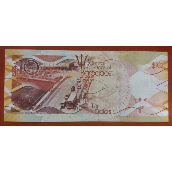 Barbados 10 Dollar 2017 UNC