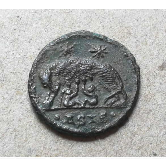 Constantinus I. 306-337 Follis URBS ROMA ASIS 2,05 g