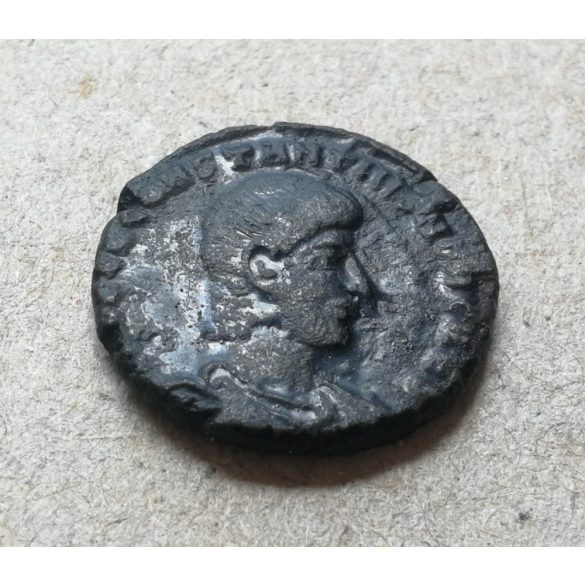 Constantius 337-361 Follis CONS 2,95 g