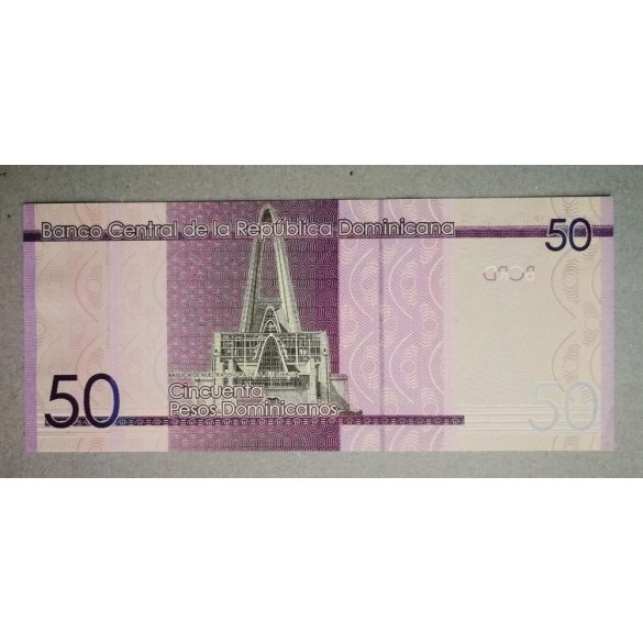 Dominica 50 Pesos 2014 UNC