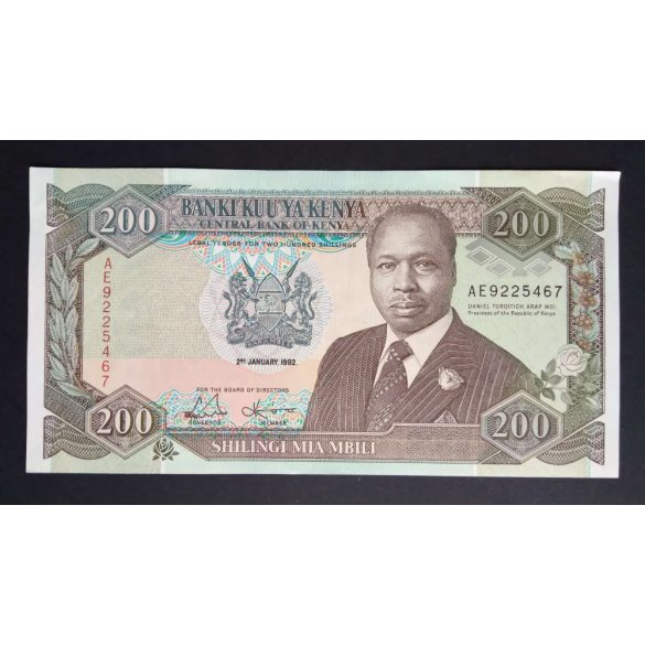 Kenya 200 Shillings 1992 XF