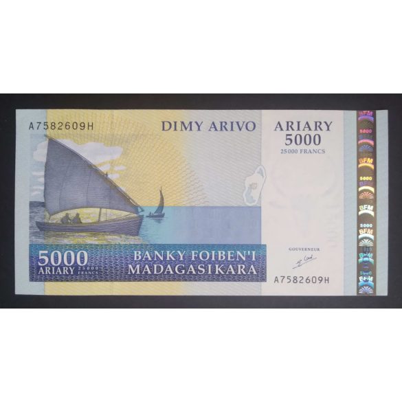 Madagascar 5000 Ariary/ 25000 Francs 2003 UNC