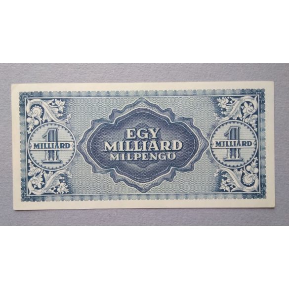 Hungary 1 Billion Milpengő 1946 XF