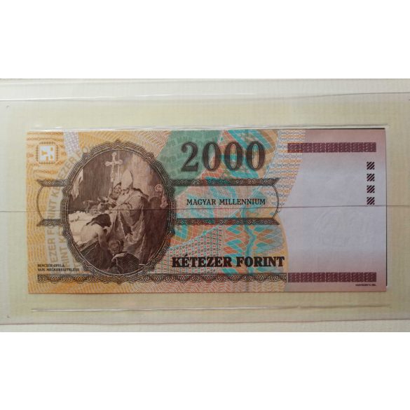 Hungary 2000 Forint 2000 UNC - in souvenir packaging