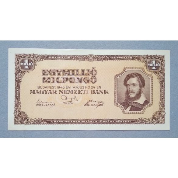 Hungary 1 million Milpengo 1946 XF