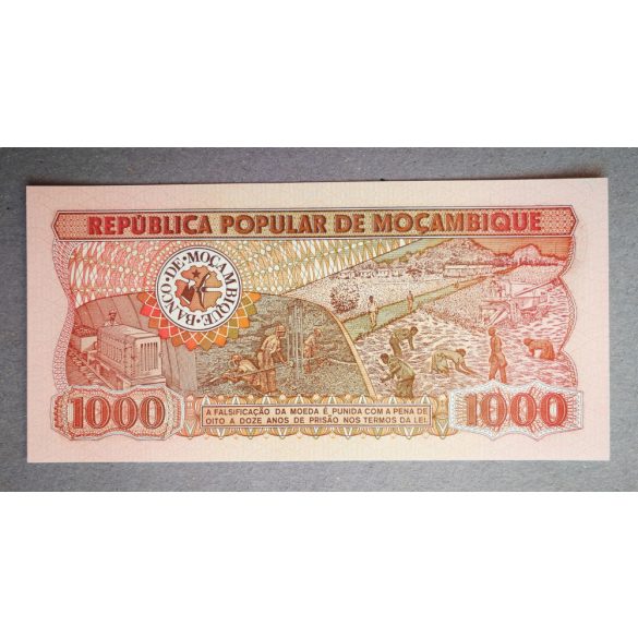 Mozambik 1000 Meticais 1983 UNC