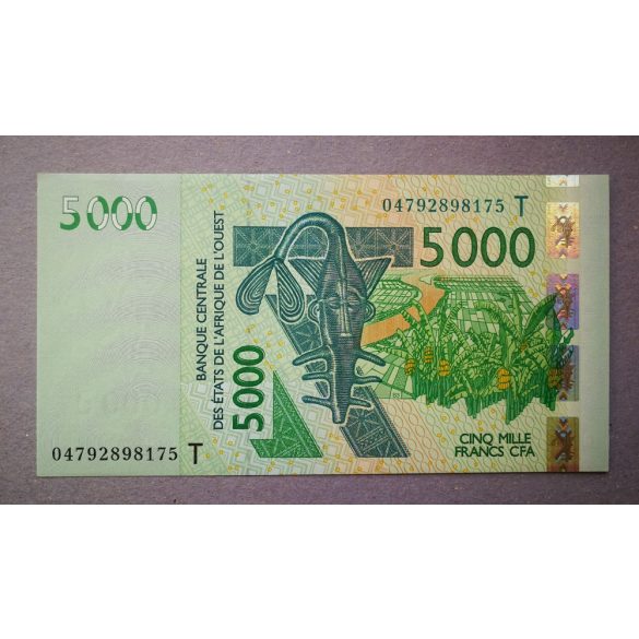 Nyugat-afrikai Államok Togo 5000 Francs 2004 Unc-