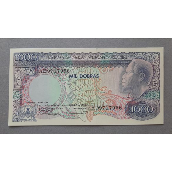 Sao Tome and Principe 1000 Dobras 1989 UNC