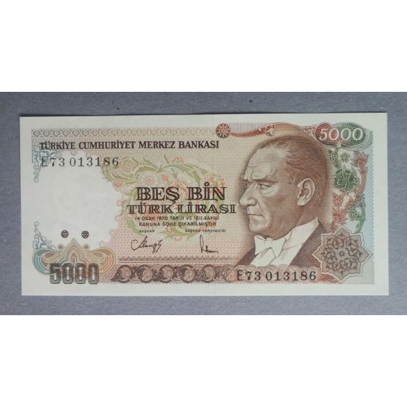 Turkey  5000 Lira 1988 UNC