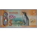 New Zealand 5 Dollars 2015 UNC