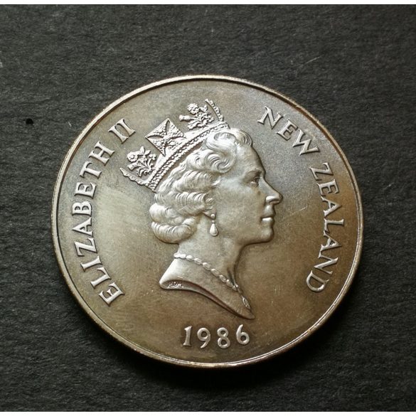 New Zealand 1 Dollar 1986 Copper-Nickel UNC, "Kakapo" commemorative coin
