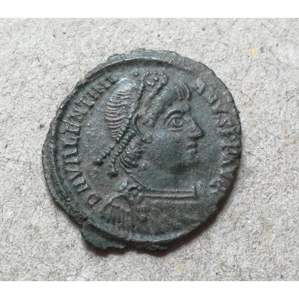 Valentinianus I. 364-375 Follis 1,6 g